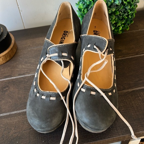 Clarks ORIGINALS Blue Gray Mary Jane Wedges Lace Ties 61606 Size 11 Medium - Picture 2 of 13